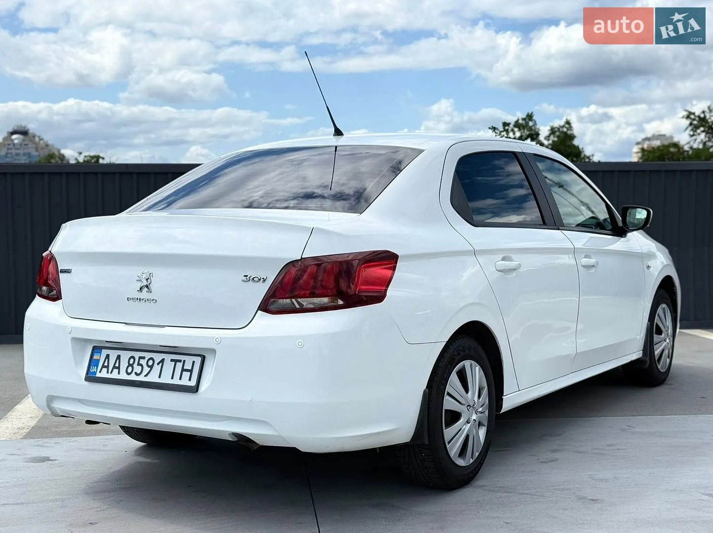 2017 Peugeot 301 - мініатюра 7