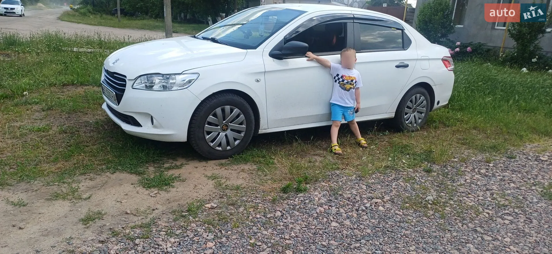 2014 Peugeot 301 - фото 1