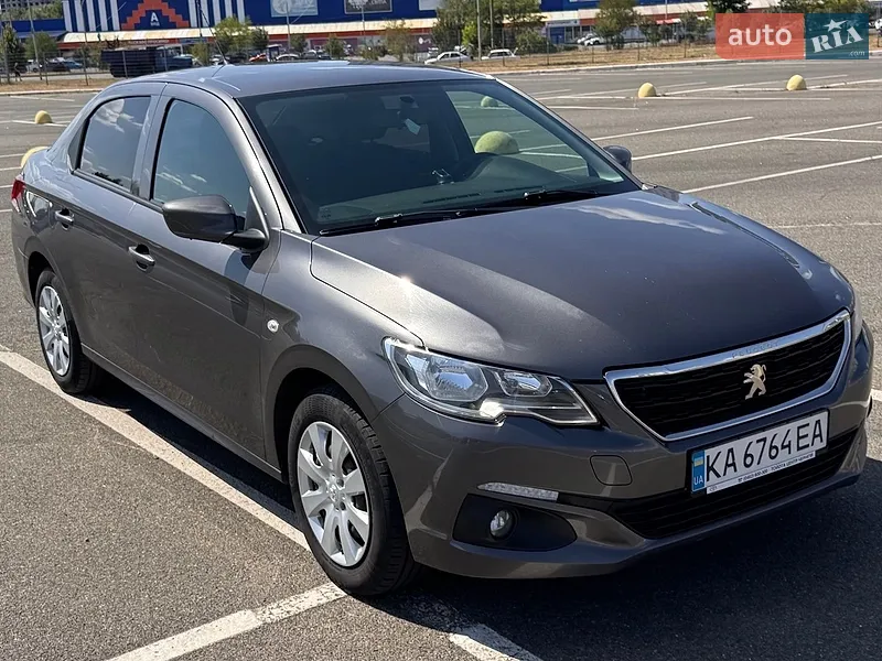Peugeot 301