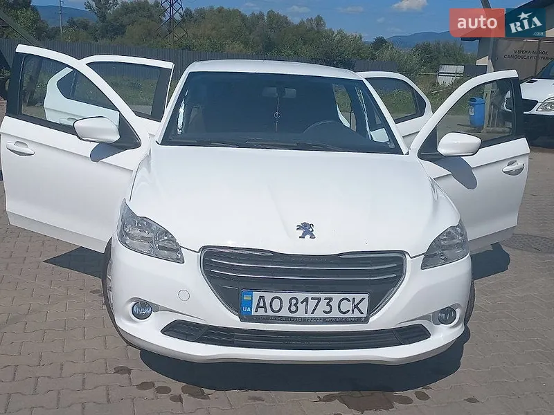 Peugeot 301 2013