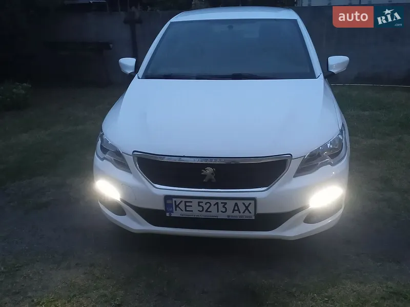 Peugeot 301