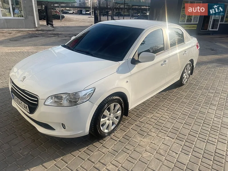 Peugeot 301