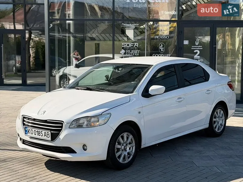 Peugeot 301