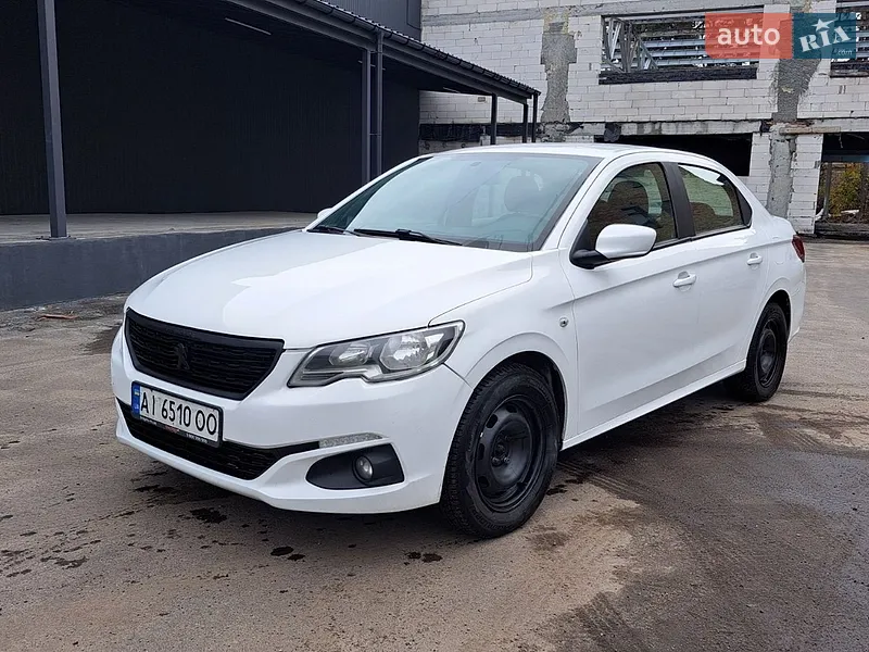 Peugeot 301