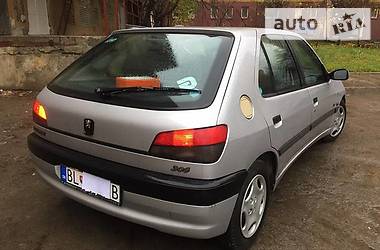  Peugeot 306 1997 в Рахове