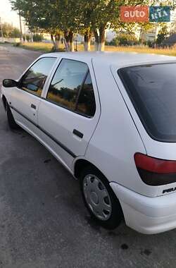 Хетчбек Peugeot 306 1998 в Рівному