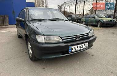 Седан Peugeot 306 1997 в Киеве