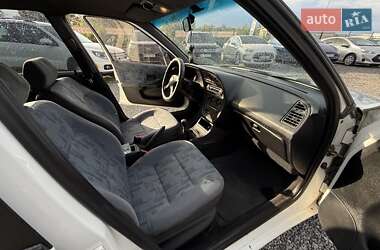 Седан Peugeot 306 1997 в 