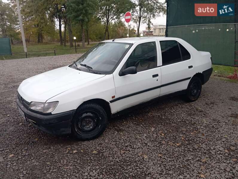Седан Peugeot 306 1995 в Первомайске фото 5 Седан Peugeot 306 1995 в Первомайске