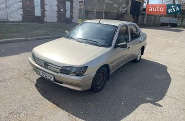 Седан Peugeot 306 1995 в Николаеве
