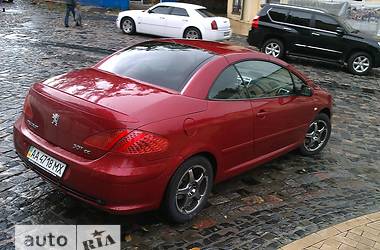 Кабриолет Peugeot 307 2004 в 