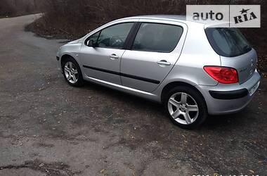 Хэтчбек Peugeot 307 2006 в Мироновке