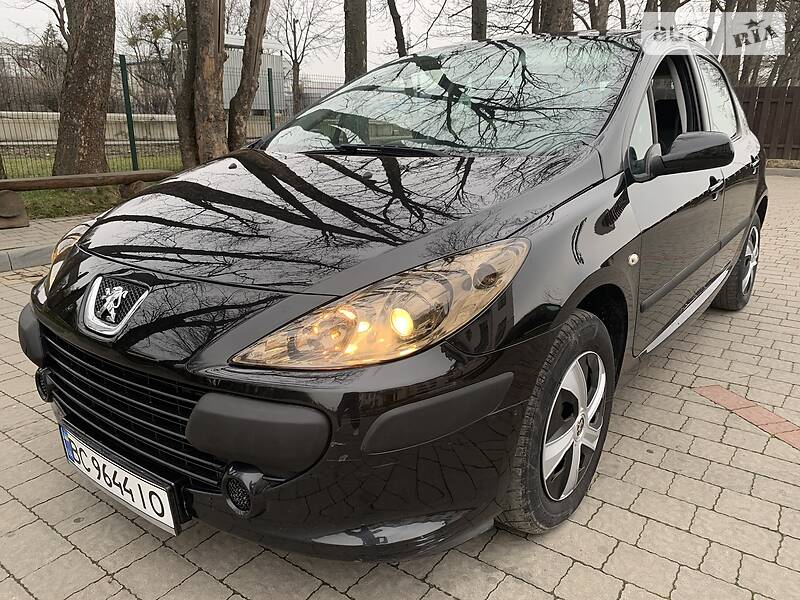 Хетчбек Peugeot 307 2007 в Стрию