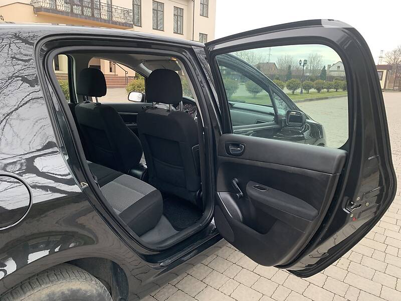 Хетчбек Peugeot 307 2007 в Стрию