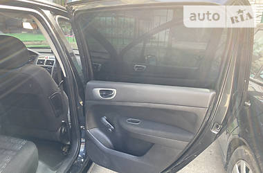 Хетчбек Peugeot 307 2002 в 
