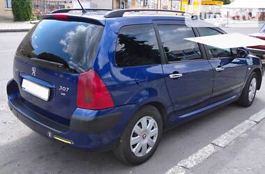 Универсал Peugeot 307 2002 в Барановке