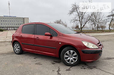 Хэтчбек Peugeot 307 2003 в Каховке