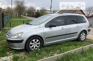 Универсал Peugeot 307 2004 в Владимир-Волынском