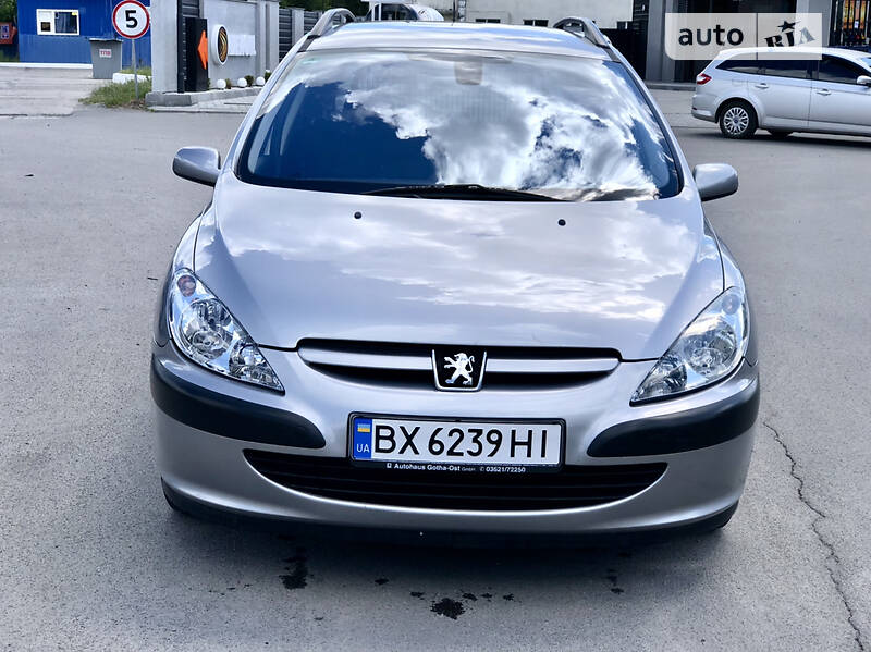 Универсал Peugeot 307 2002 в Староконстантинове