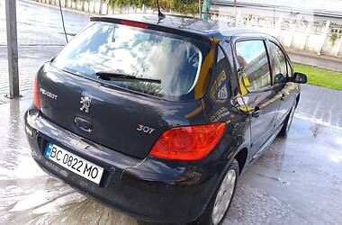 Хетчбек Peugeot 307 2005 в Дрогобичі