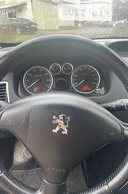 Хетчбек Peugeot 307 2004 в Дубні