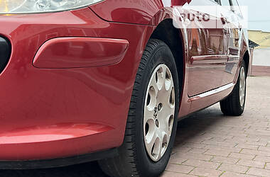 Универсал Peugeot 307 2006 в 