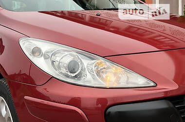 Универсал Peugeot 307 2006 в 