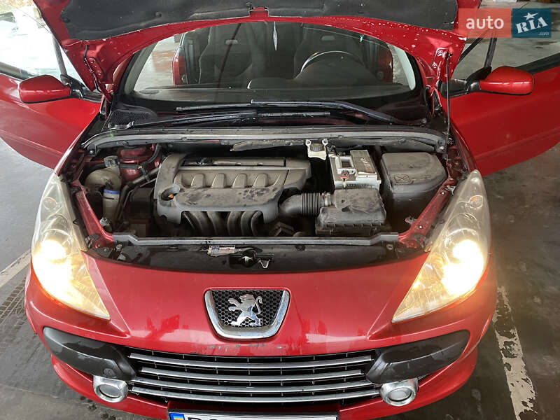 Кабріолет Peugeot 307 2008 в Львові