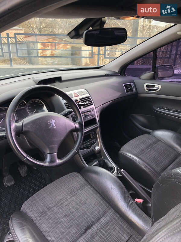 Купе Peugeot 307 2004 в Вінниці