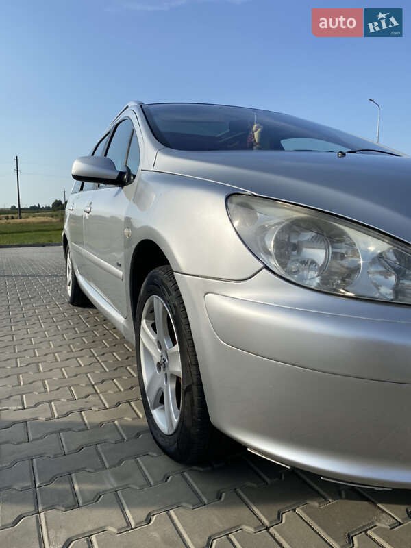 Універсал Peugeot 307 2003 в Горохові