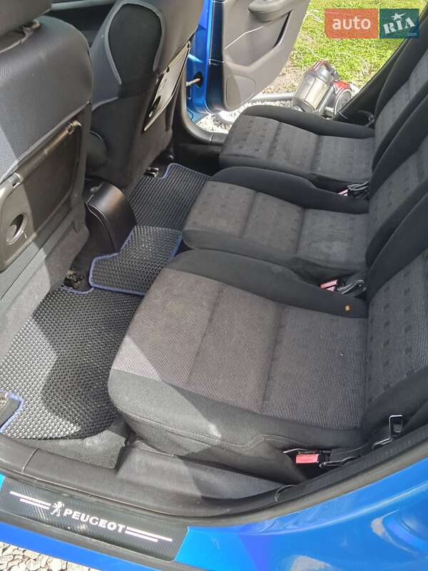 Універсал Peugeot 307 2006 в Городку