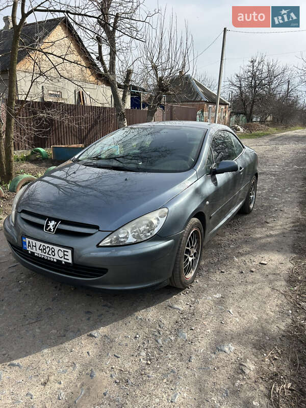 Кабриолет Peugeot 307 2004 в Славянске