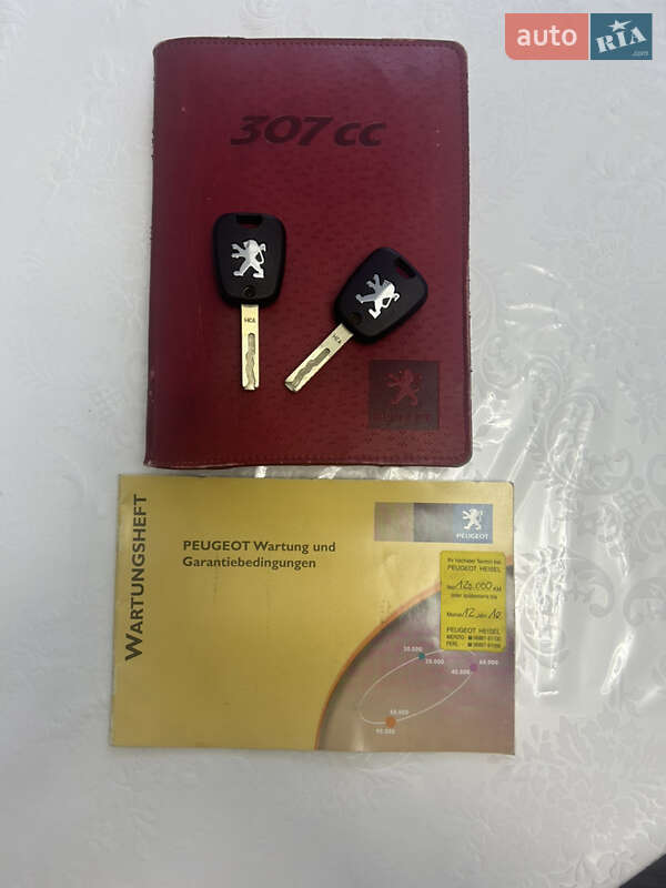 Кабриолет Peugeot 307 2004 в Славянске