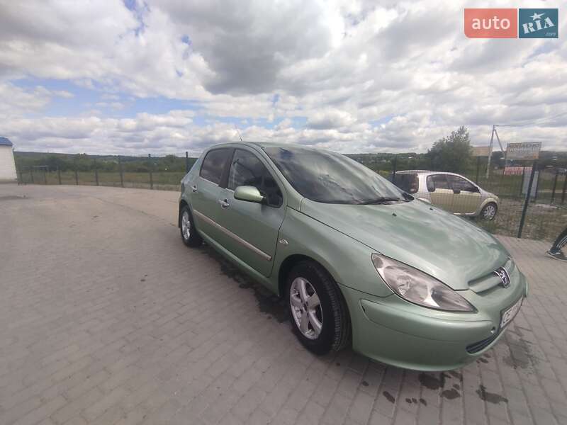 Хетчбек Peugeot 307 2003 в Чернівцях