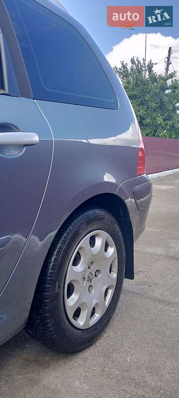 Универсал Peugeot 307 2005 в Владимире