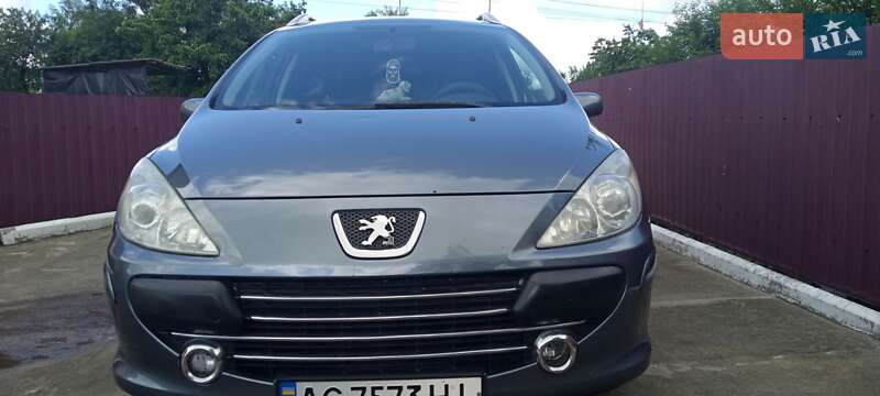 Универсал Peugeot 307 2005 в Владимире