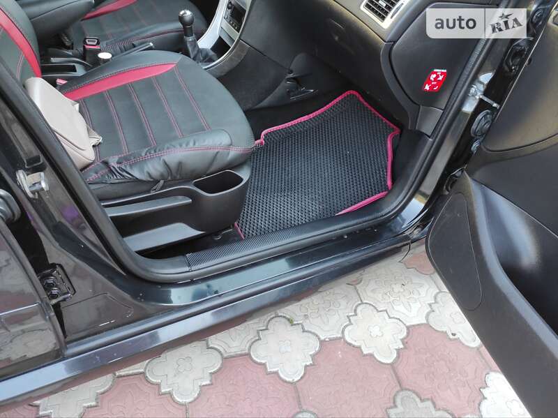 Универсал Peugeot 307 2007 в Ровно фото 20 Универсал Peugeot 307 2007 в Ровно