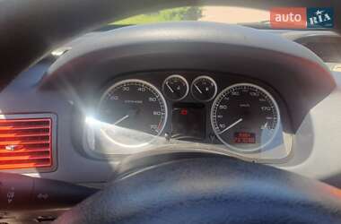 Хэтчбек Peugeot 307 2003 в 