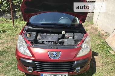 Хетчбек Peugeot 307 2005 в Чернівцях