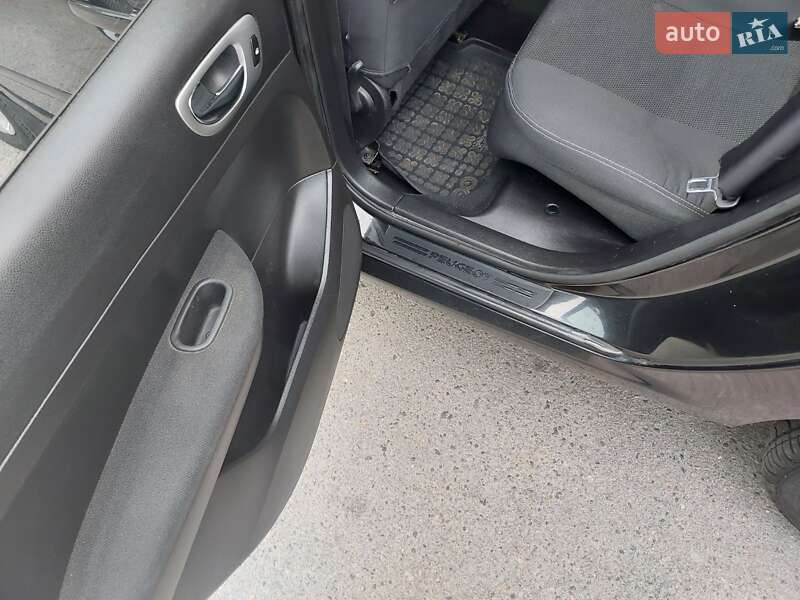 Універсал Peugeot 307 2004 в Черкасах