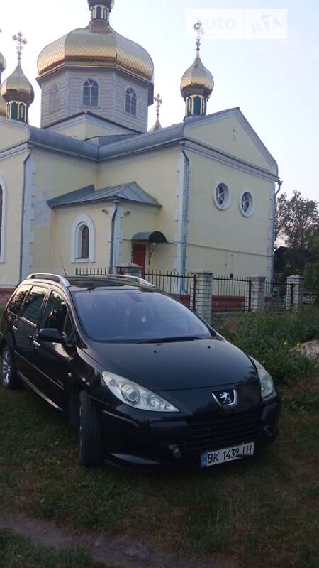 Универсал Peugeot 307 2008 в Ровно