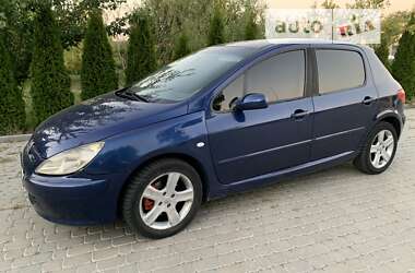 Хетчбек Peugeot 307 2002 в Іллінцях