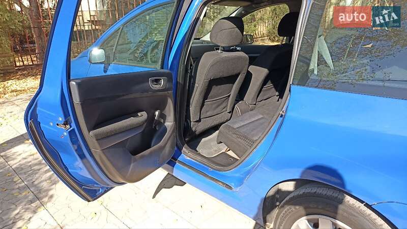 Універсал Peugeot 307 2003 в Дніпрі