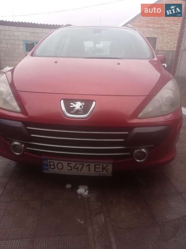 Универсал Peugeot 307 2006 в Кременце