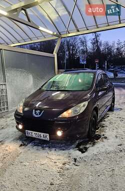 Хэтчбек Peugeot 307 2005 в Днепре