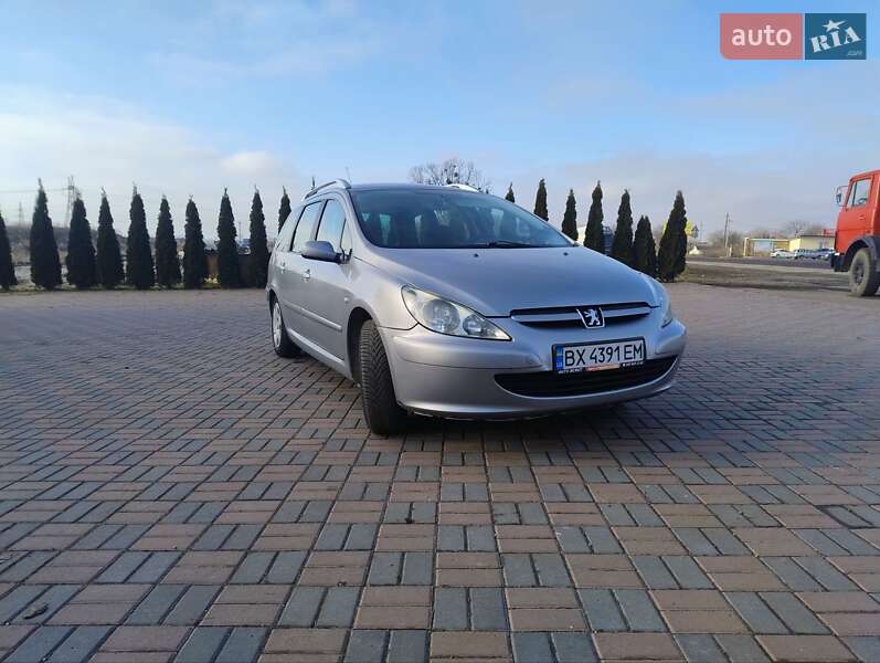 Универсал Peugeot 307 2004 в 