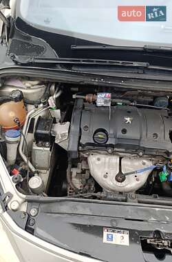 Универсал Peugeot 307 2006 в 