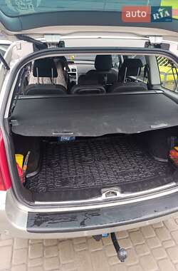 Универсал Peugeot 307 2006 в 