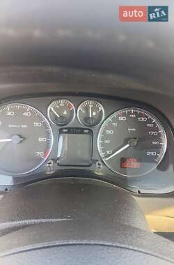 Универсал Peugeot 307 2005 в 