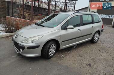 Универсал Peugeot 307 2005 в 
